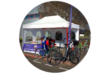 stand ilovelo